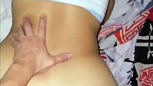 Chceš vidět, jak šukám ex bff a stříkám jí do ksichtu kvůli sázce?