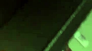 Tango Spruce ıslak Latina amına canavar yarağı kondomsuz alırken izliyorum