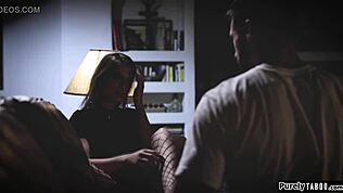 أنا عايزة أكون بنت أستاذي بجد، تتخيل؟