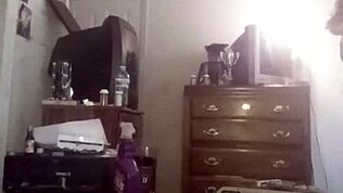 Видели когда-нибудь такую соло транссексуалку? Скажите, насколько она горяча в действии?