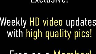 Хей, Карън Фишър, искаш ли да смучеш и да играеш с този дилдо днес?