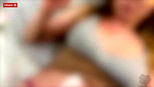 Figliastro Finalmente Osa Penetrare a Fondo la Matrigna