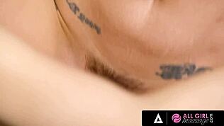 Хей, виж Габи Картър, Кензи Рийвс и Дий Уилямс в 1.5 часа масажи с масло! 😍