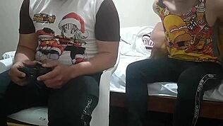 ผู้ชายคนไหนไหวแม่บ้านเพื่อนที่เงี่ยนจับควยทุกครั้งที่มาเยี่ยม!