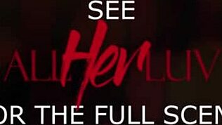 Ehi, guarda Adriana Chechik e Sofi Ryan in questa scena di scambio straniero!