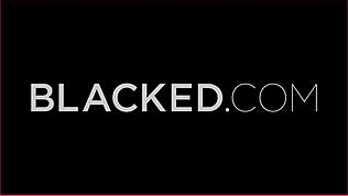 يا كيشا، تقدر تتعامل مع زب أنتون الأسود الكبير في الميشنري؟