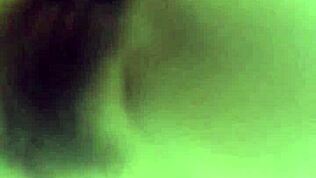 越南女孩带男友去汽车旅馆休息