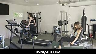 Какие секреты раскрываются, когда молодая Мия Тейлор соблазняет Маркуса Лондона в табу фантазии?