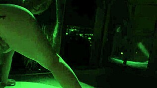 แฟนสาวนอกใจโดนเย็ดตูดแรงๆ หลังขย่มควยแบบใกล้ชิด