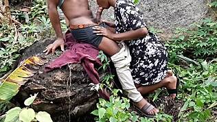 Човече, шетња у афричкој шуми са камерунском порно звездом ме одвела у фантазију!