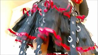 halloween noc se stává parnou s nečekanými překvapeními