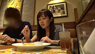 Полная история японских любителей, исследующих игрушки в дикой тройке