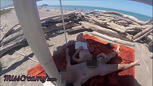 Misscreamy sagt, riskanter Handjob am Canary Beach