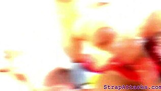 دومينا تمص زب وتفشخ طيز عبد