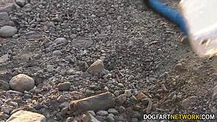 Aliya Brynn e Isiah Maxwell num boquete quente 1 a 1