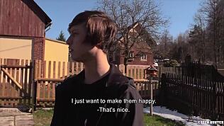 Любопытный чешский твинк берет без презика на POV-камеру за быстрые бабки - CzechHunter