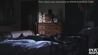 Hej, pozri na Lisey Sweet v horúcom úniku, ako tvrdo jazdí! 😍