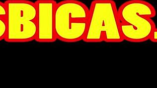 Γλείφω το μουνί καυτής έφηβης σε άγρια δράση