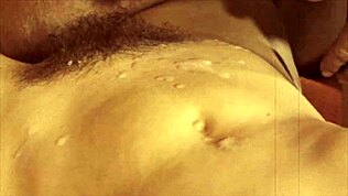 डार्क लैंटर्न एंटरटेनमेंट प्रस्तुत करता है कामुक विक्टोरियन लेस्बियन कन्फेशन्स