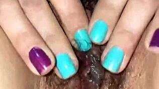 vau! Kako me Satisfyer naredi tako močno brizgati s temi velikimi bradavicami?