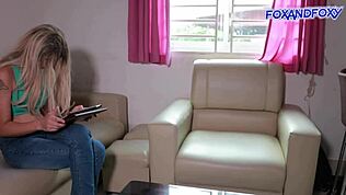 درس جنسي من أب زوجي: افتح شرجك للتحليل لتكون مرغوبًا أكثر. تريد تجربته؟