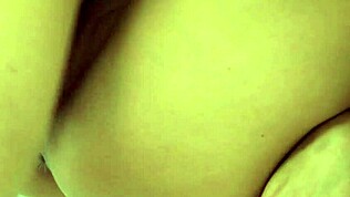 Hey, tjek NubileFilms creampie-forførelse med hot brunette