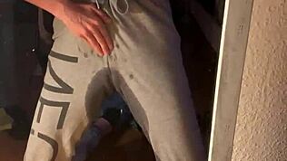 尿裤子感觉好性感好变态，每次都这样
