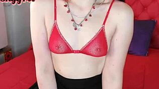 hej, glej svojo rdečolaso punco prstkat se med varanjem z najboljšim prijateljem v kuckold joi 😏