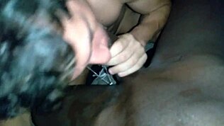 街头市场的冰棒大屌小贩今天真吸引我眼球