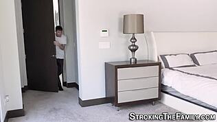 OMG, my teen stepsis is dripping cum from her tight pussy after wild taboo banging! 💦