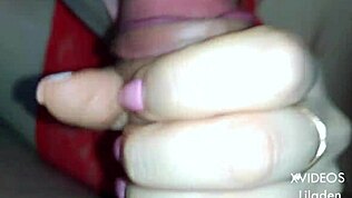 이봐, 이 깊은 블로우잡에 입 가득 정액 장면 어때?