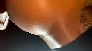 أوه، بس شوية حركات مؤخرة مع طليقتي، عارف يعني؟