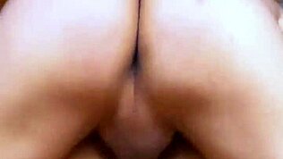 의붓딸과 친구가 클라이맥스까지 멈추지 않겠다고 맹세하며 각 터치를 연장해