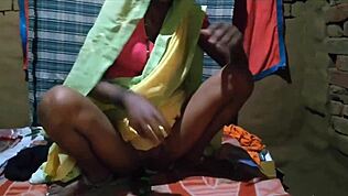 Hey, Bhabhi takes it deep in wild Hindi action