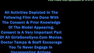 Доктор Тампа преглежда Чани Кросфайър на годишен гинекологичен преглед