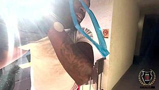 Grote stier Rome Major creampiet volle babe Heather Honey