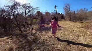 Öffentliche Hosenrunterzieh-Compilation zeigt dicke MILF beim Blitzen in Hausgemachten Clips