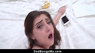 Kenapa Remaja Panas Jezebeth Mikir Bantu Ayah Tiri Hilangin Tegang Itu Gak Masalah? Ada Yang Nakal Nih!