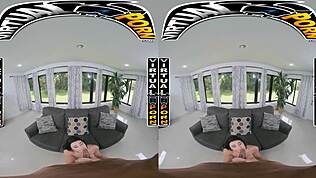 Kylie Rocket ia pulă neagră mare în scenă POV virtuală