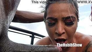 ملكات الشرج البرازيليات دونابيلا وفيكتوريا دياز يتناكن من جيف بلاك