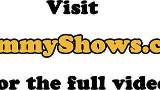 เลสเบี้ยนไฮโซดำน้ำ threesome ดิบเถื่อน