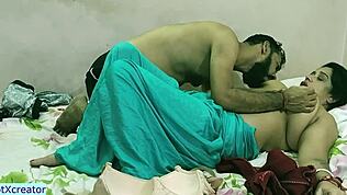 Minha esposa me pega fodendo a milf bhabhi gostosa de novo