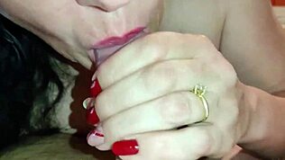 Uff, ultimátny výstrek do úst, orálny creampie pre domácu milfku, sakra kompilácia