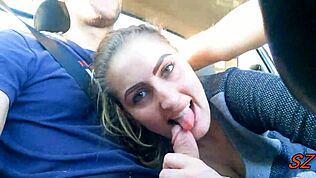 مص زب خلال الجولة مع الشرموطة دي