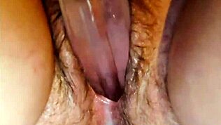 ओएमजी, मेरी हैरी पस्सी इतना क्रीम करती है इस ह्यूज डिल्डो पर!