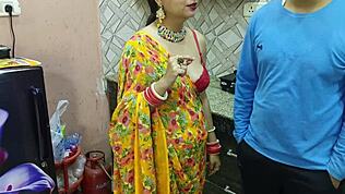 Hey, ich erpresse meine Ex-Freundin zur Bhabhi für Küchen-Arsch-Fick!