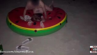 태국 미녀, 보름달 파티에서 해변 섹스 참여할래?