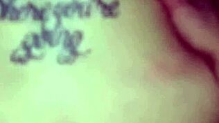 Genç 18+ Çift Birlikte Samimi Anlar Yaşayıp Seks Yapıyor