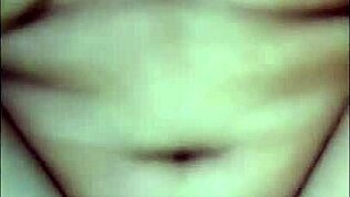 내 라티나 비서가 호텔 방에서 엉덩이로 구부려 봐?