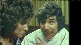 Klasická pornohviezda Linda Lovelace predvádza ohromujúci hlboký orál